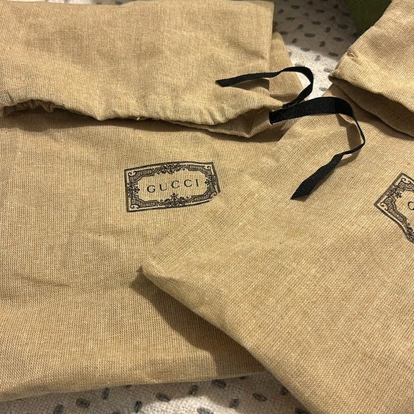 Gucci Women’s Platform Slide with Interlocking G. Black Rubber. - Picture 6 of 16